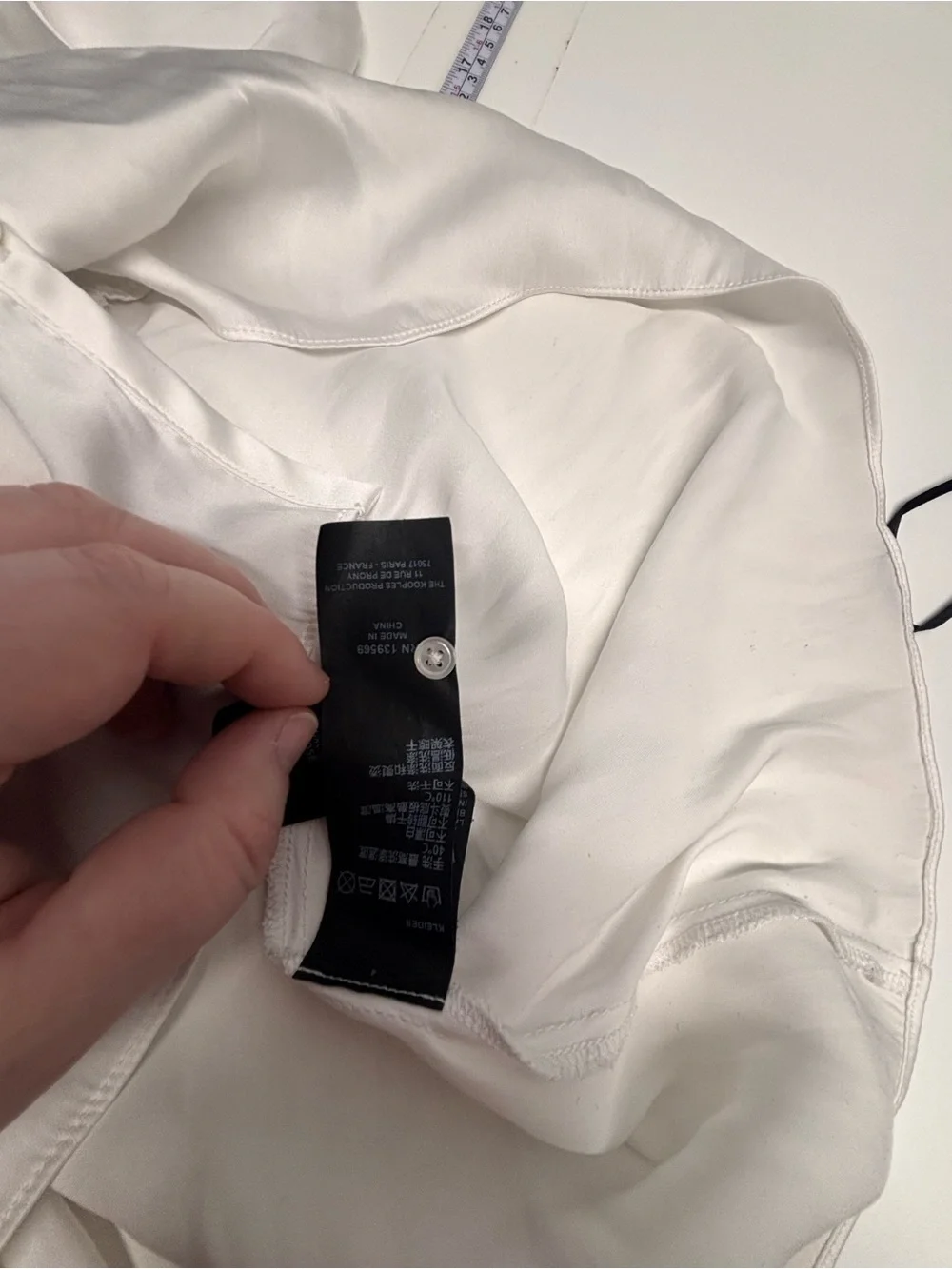 The Kooples White Fluid Button Down Blouse Black Tie Ruffle Cuff Size 3 / L - Picture 8 of 8